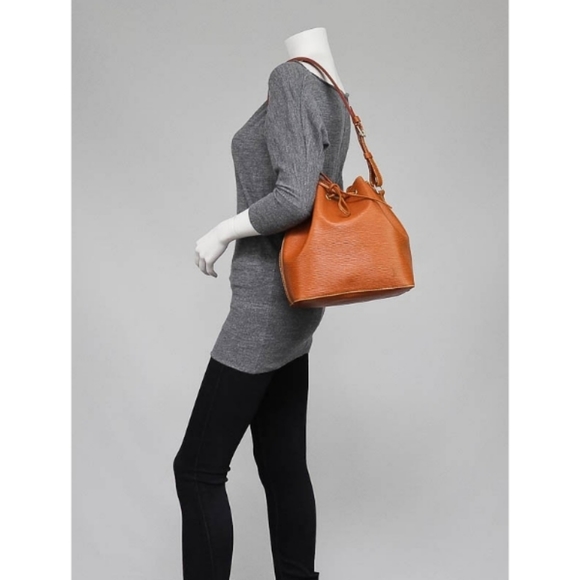 Louis Vuitton epi petit noe - Picture 3 of 16